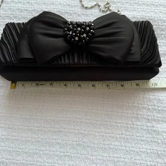 Vintage Whittall & Shon Black Satin with Bow Evening Bag - Picture 8 of 10